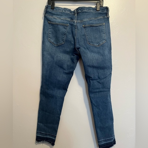 Universal Threads Mid Rise Skinny Classic Blue Denim Ankle Jeans - Picture 7 of 11